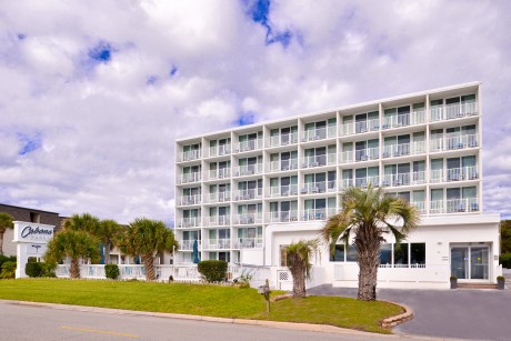 Cabana Shores Hotel - Exterior